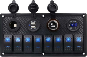 Панель с 8 клавишами розетками и вольтметром R8S4