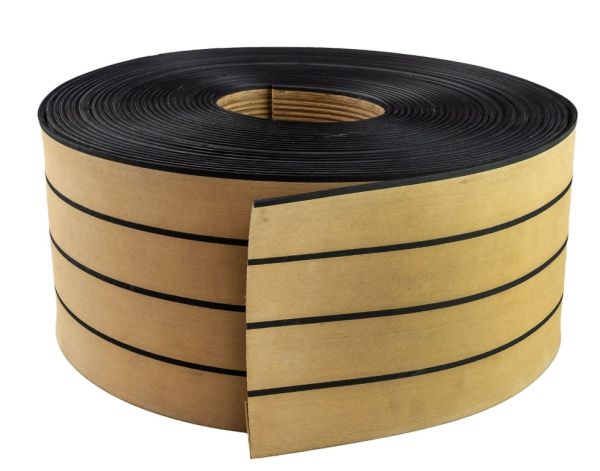 Искусственный тик Arteak в бухтах, палубные герметики.